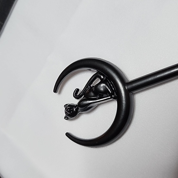 Cat in moon Hair Styling Stick - Picture 2 of 3